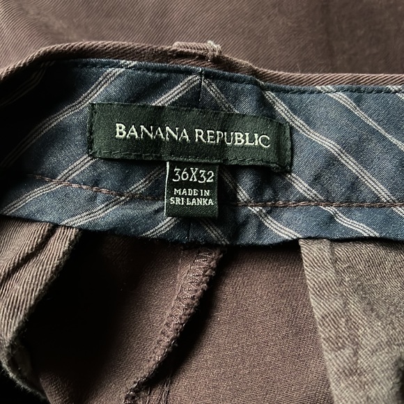 Banana Republic Maroon Pants “32 - Picture 3 of 3